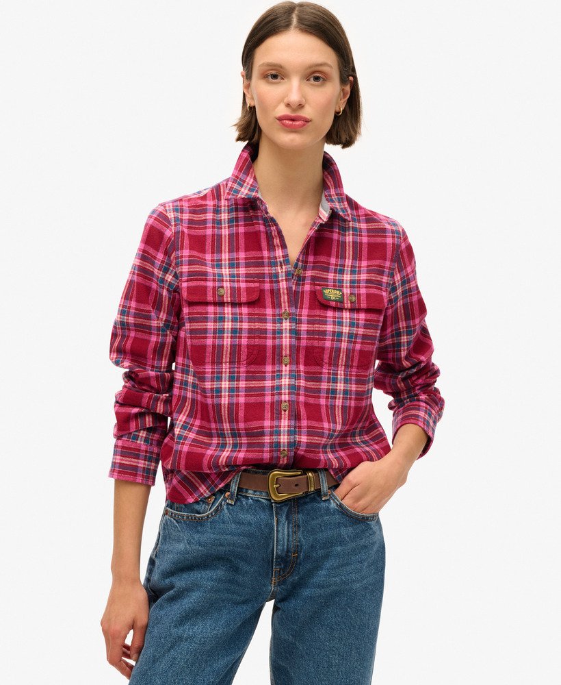 geruit flanellen shirt in bessenrood met houthakkersruit.
