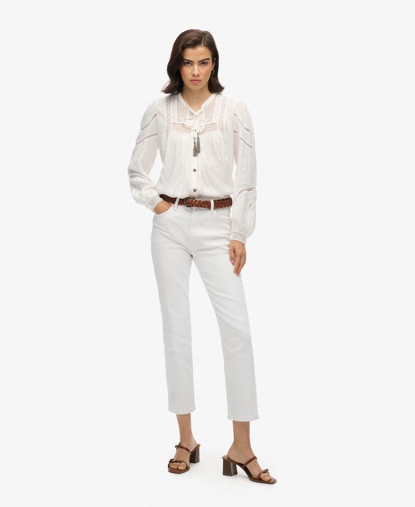 blouse met lange mouwen van geweven kant in gebroken wit.