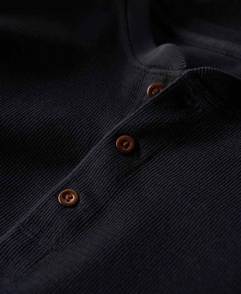 top met lange mouwen en wafelstructuur en halve knoopsluiting in eclipse navy
