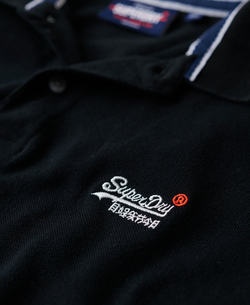 poloshirt voor bij het zwembad in zwart