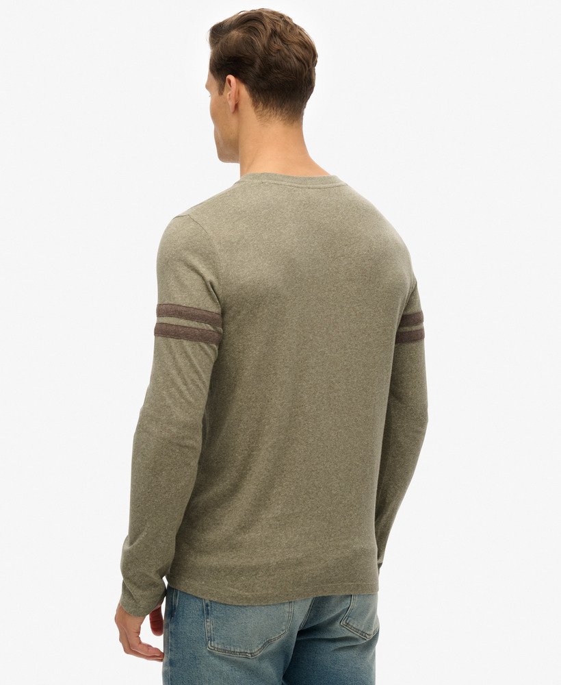 essential logo varsity top met lange mouwen in ash olive marlcocoa brown marl