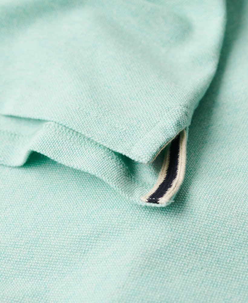 klassiek piqué poloshirt in licht mintgroen gemêleerd.