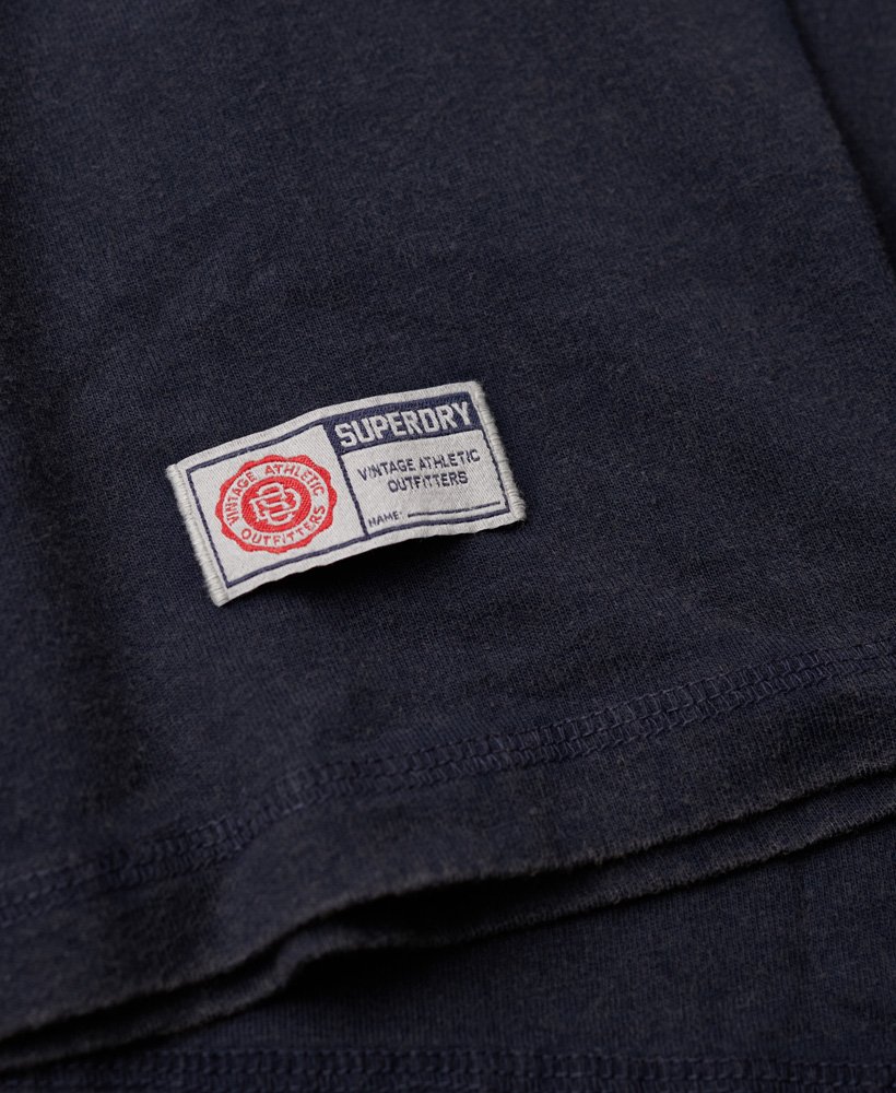 vintage sportieve top met lange mouwen in diep marineblauw.