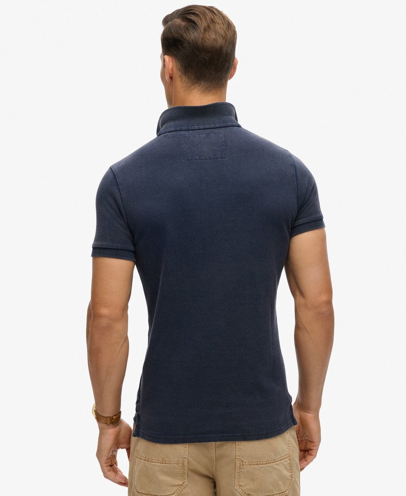 vintage sportief poloshirt in diep marineblauw.