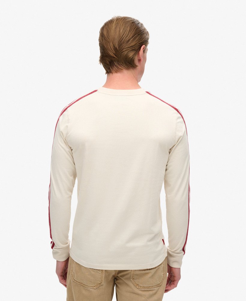 essential logo retro top met lange mouwen in wit zand