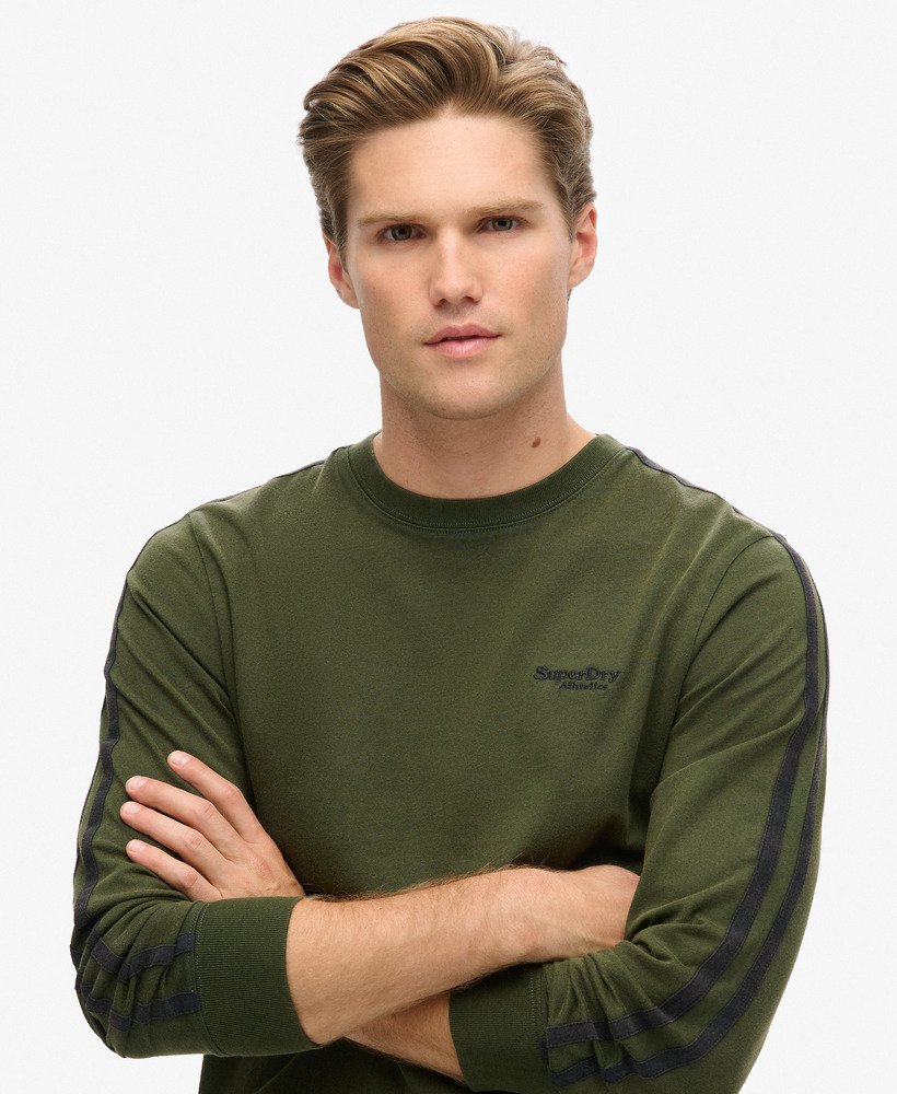 essential logo retro top met lange mouwen in sporttasgroen