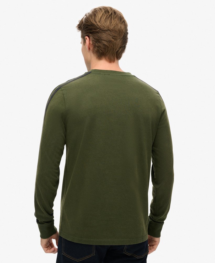 essential logo retro top met lange mouwen in sporttasgroen