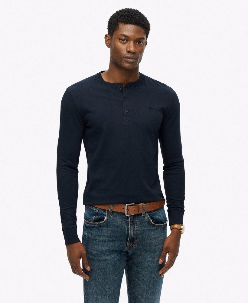 Klassieke, essentiële Henley-top