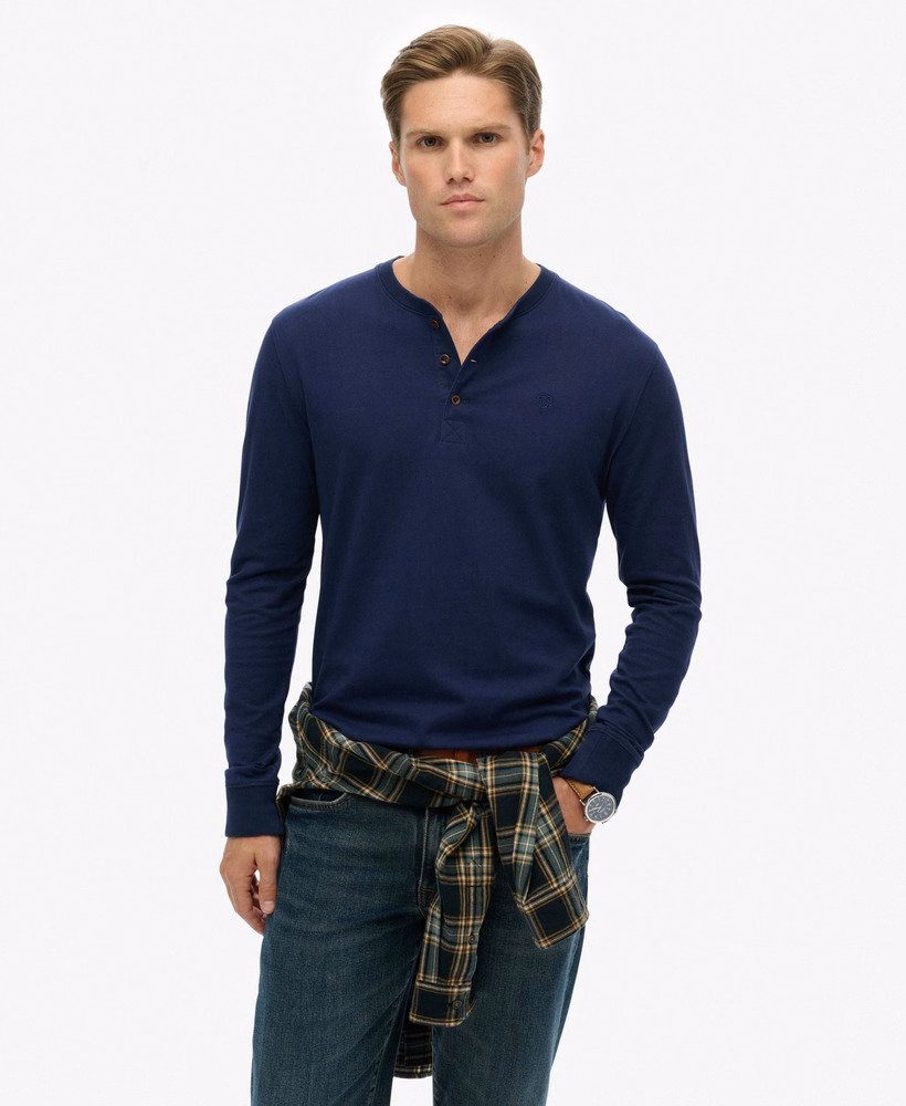 Klassieke, essentiële Henley-top
