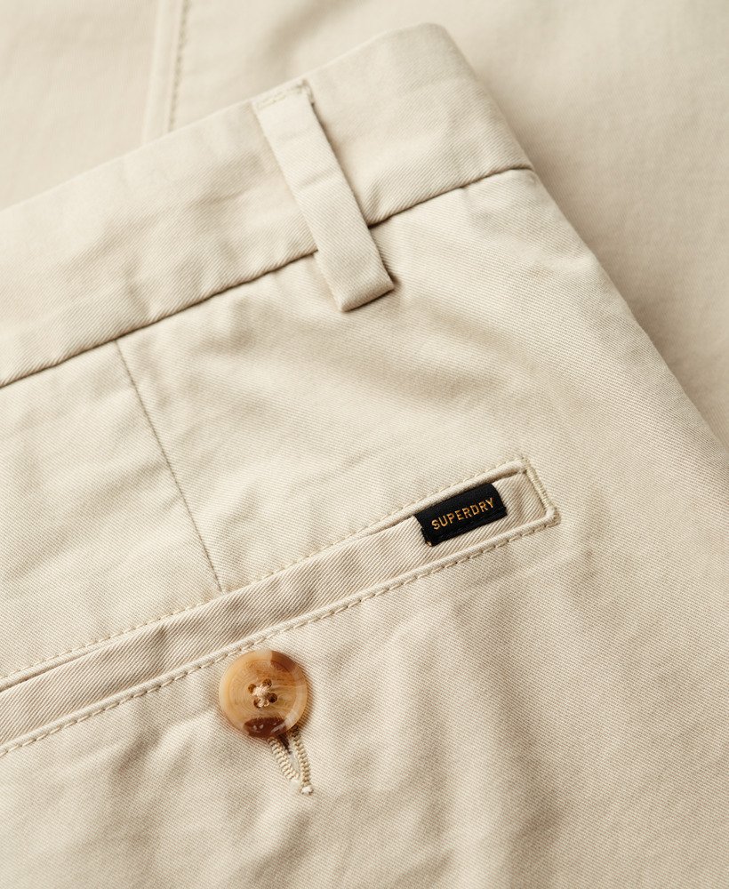 slim fit taps toelopende stretch chino broek in pelican beige