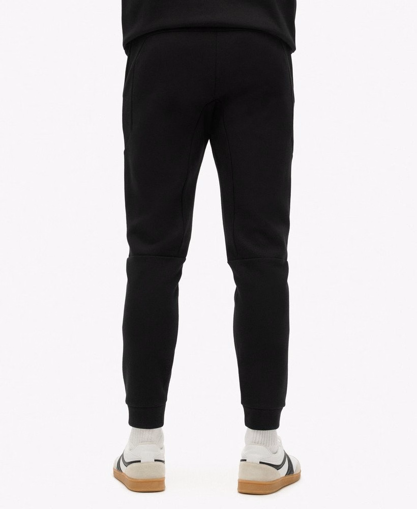 Tech Tapered Jogger